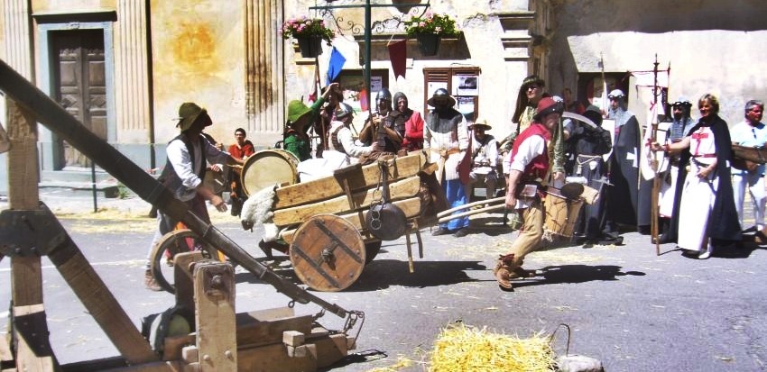 brocante pour un chateau la brigue